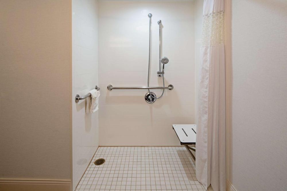 Hampton Inn Los Angeles-West Covina Image 32